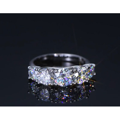 D VVS1 Moissanite Diamond Ring 3.6ct